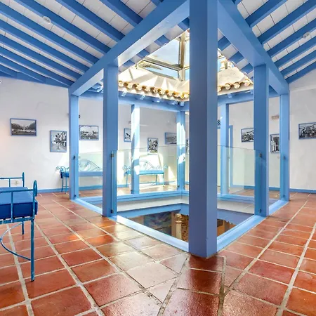 The Old House 3*