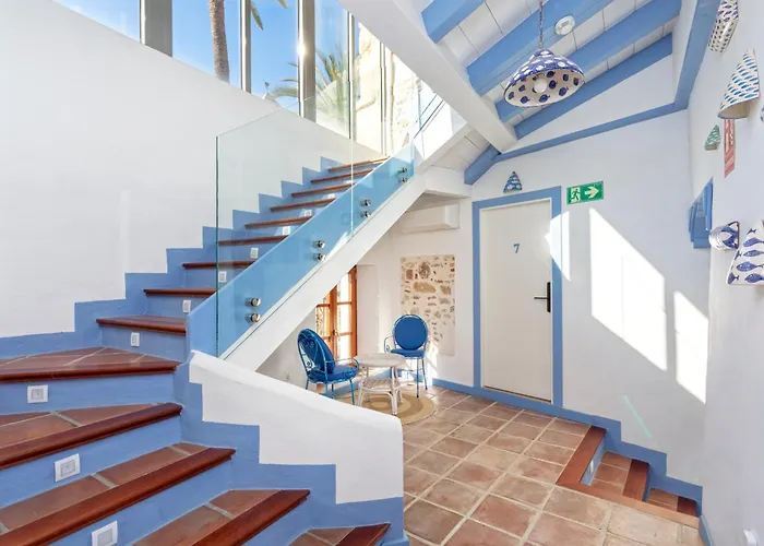 Cse The Old House בית הארחה